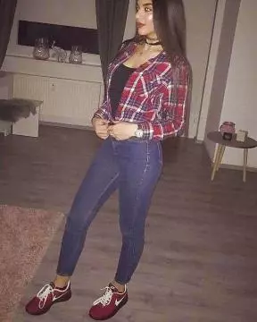 Hot-Chees image 0